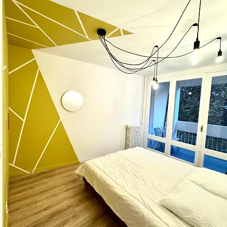 Апартаменты Refait A Neuf Centre